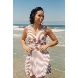 NWT Honey Mark Basil Wrap Top‎ Cinnamon Stripe Size L Nursing Friendly Swim Tank